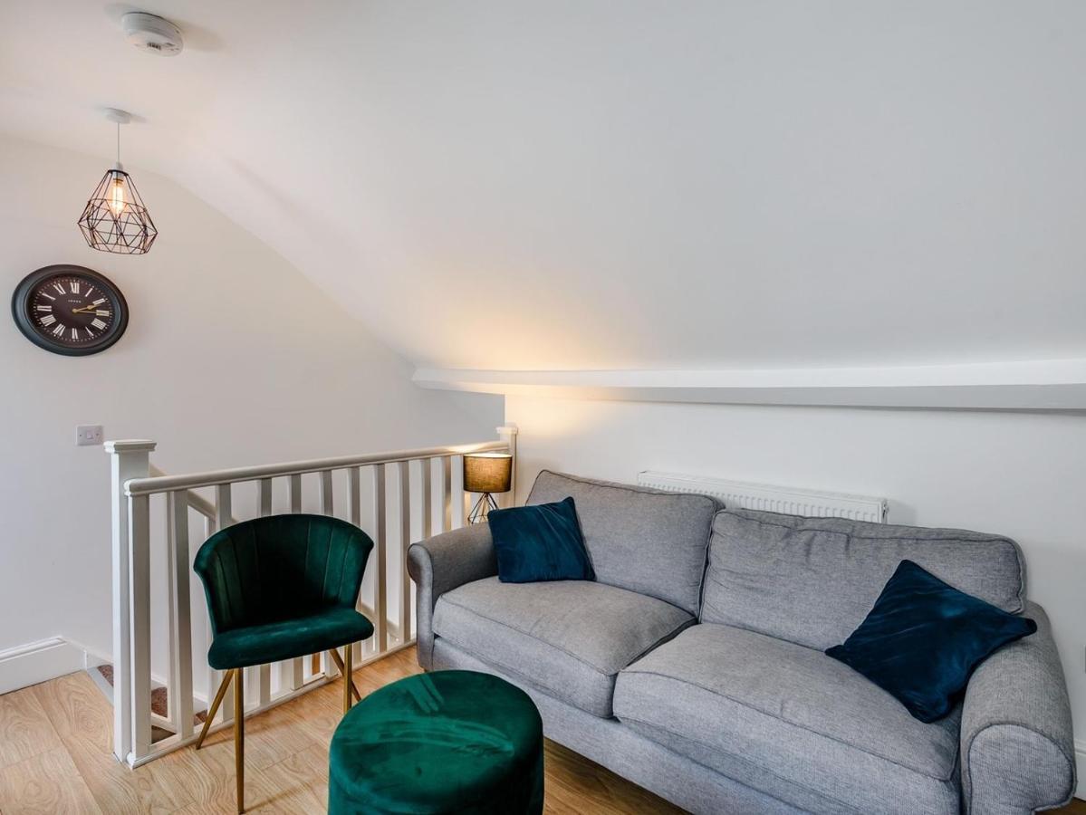 Modern Apartment In Central Lincoln Luaran gambar